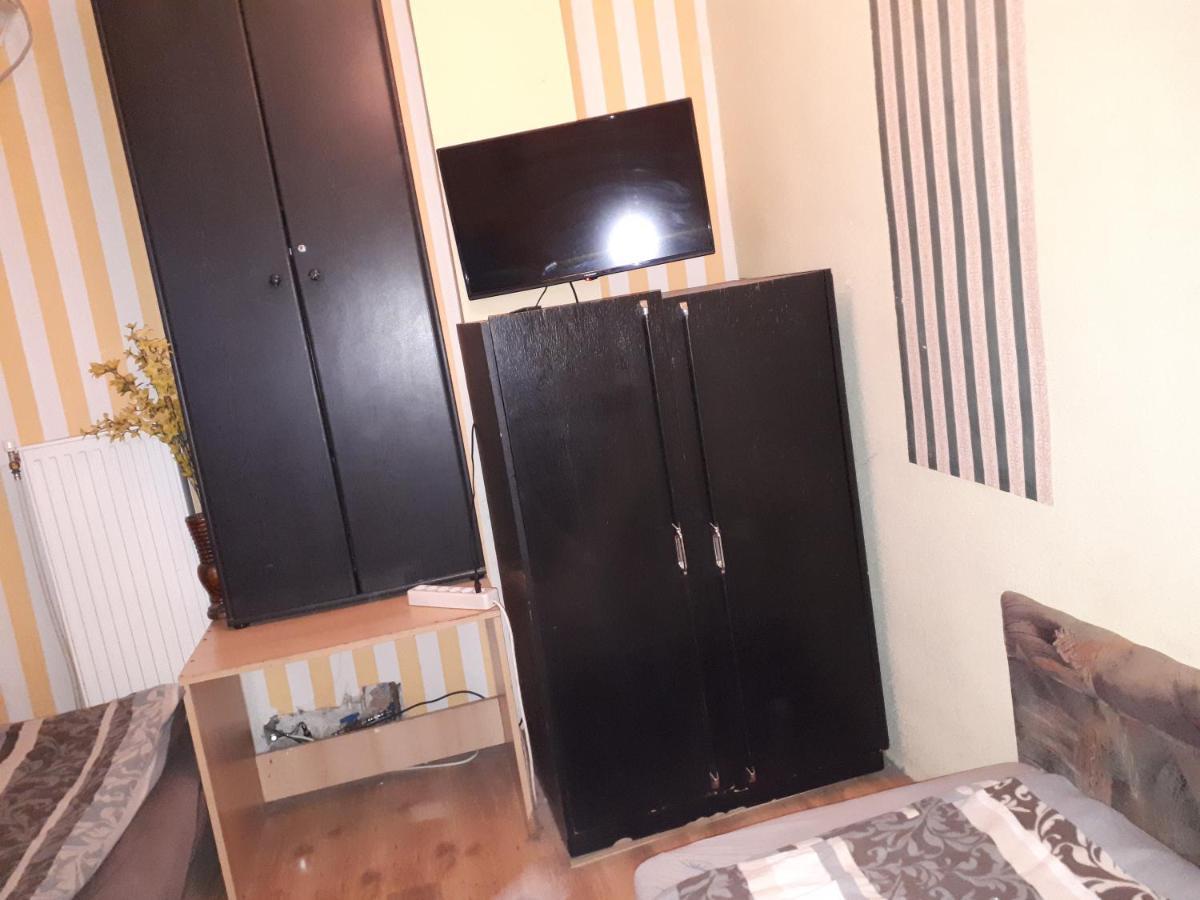 Sárkány Lak Diosd Exterior foto